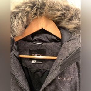 Girl's Marmot Williamsburg Down Jacket size L - NWOT
